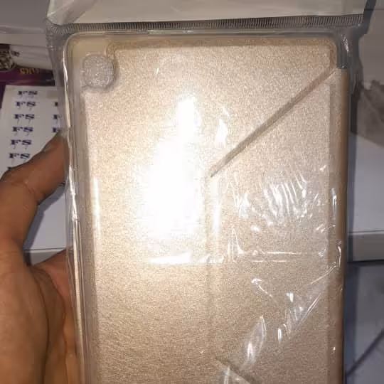 کیف کلاسوری چرمی اورجینال خارجی مناسب برای تبلت 7 اینچ سامسونگ T225/A7lite