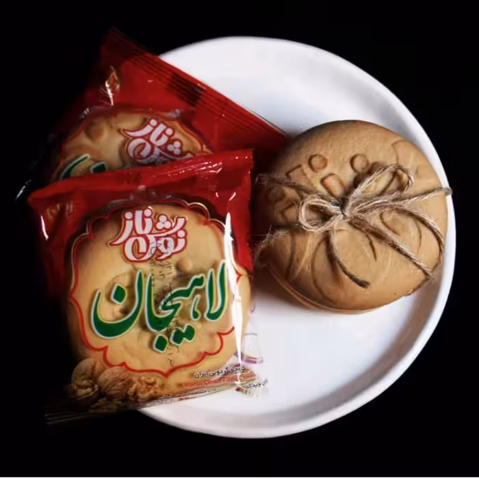 کلوچه نوش ناز لاهیجان در بسته های 40عددی (20بسته دوتایی) با طعم نارگیلی