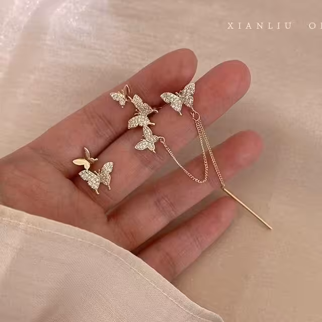 گوشواره ایرکاف پروانه ای طلایی