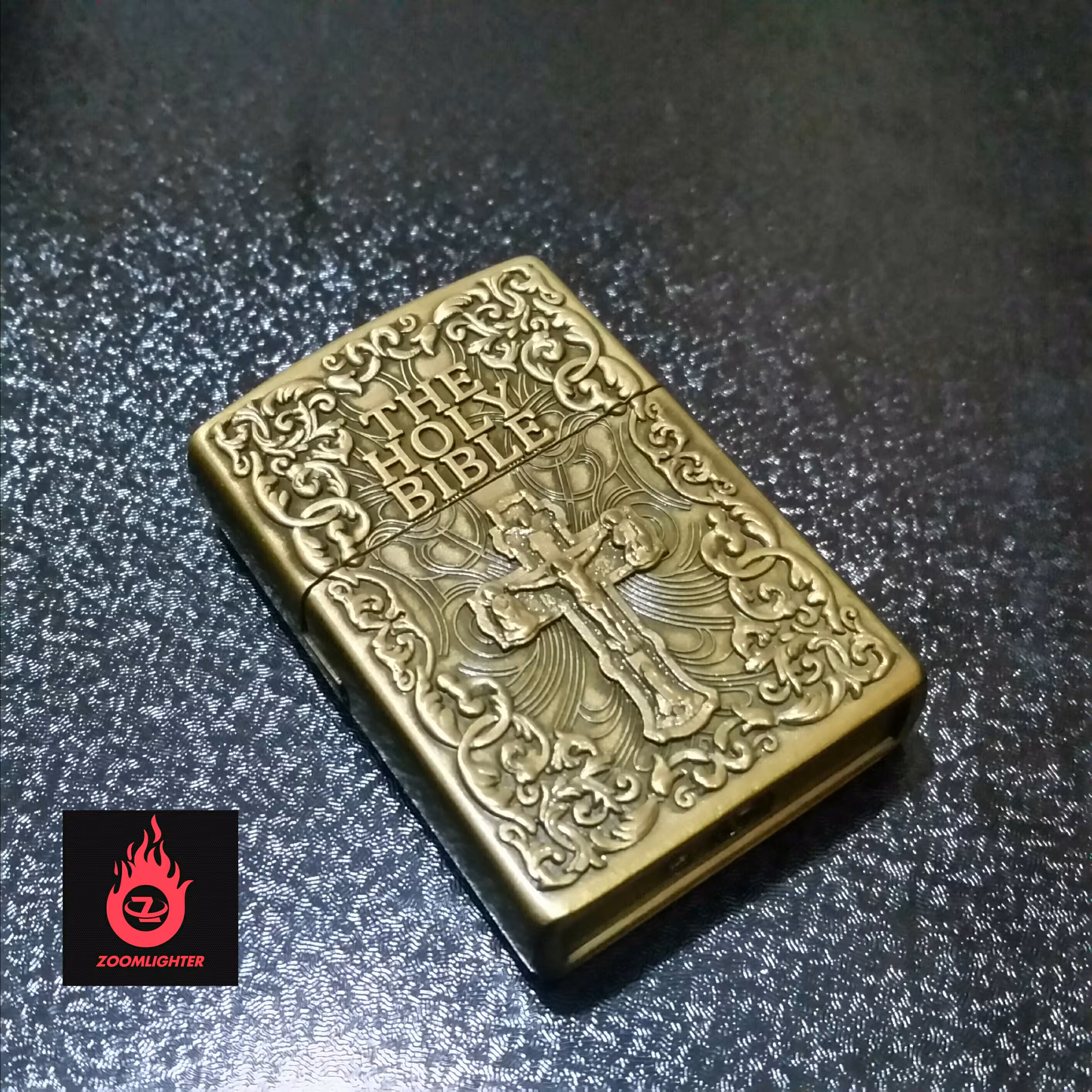 فندک گازی سنگی طرح کتاب مقدس 