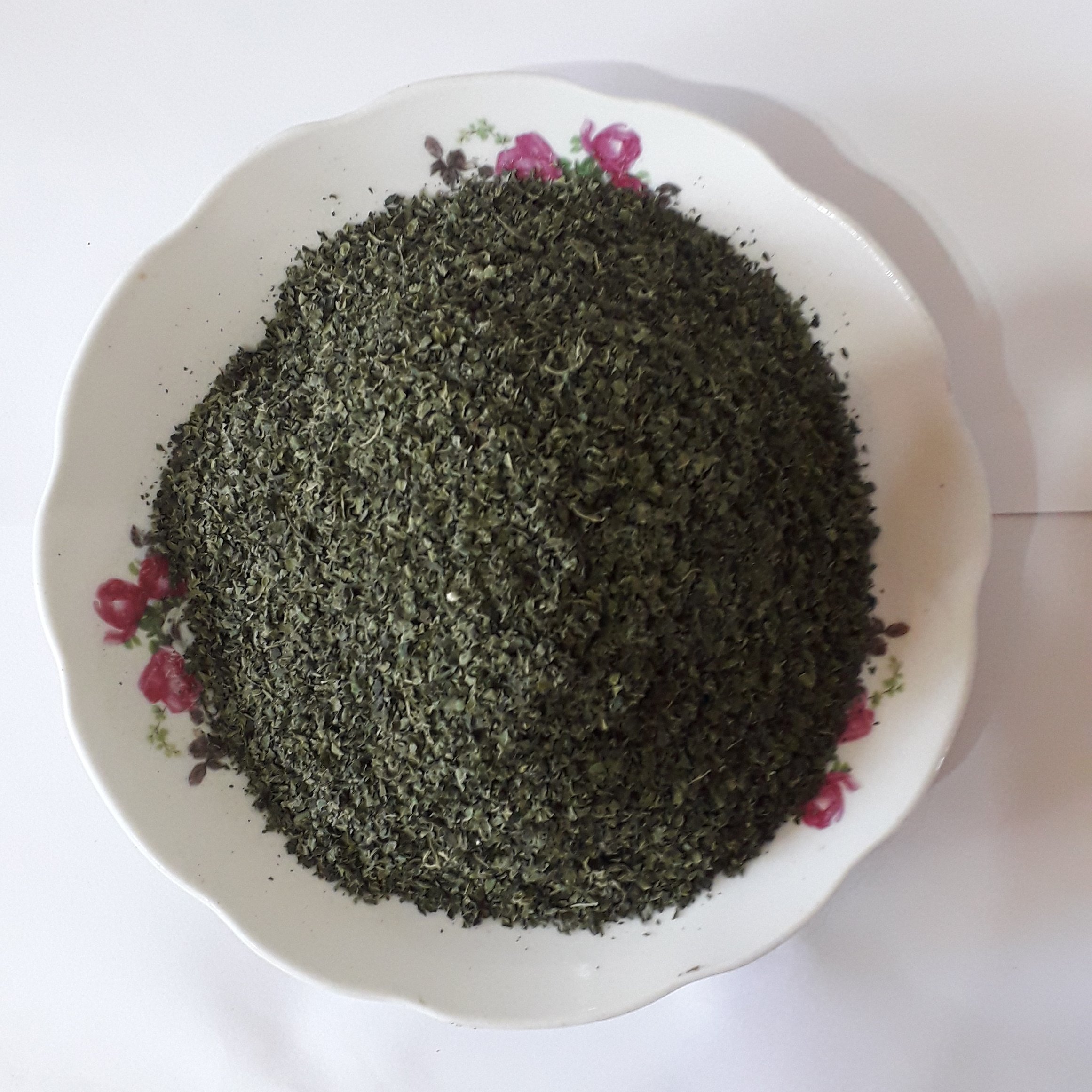 گزنه خشک تازه و تمیز دمنوش عالی 70 گرمی