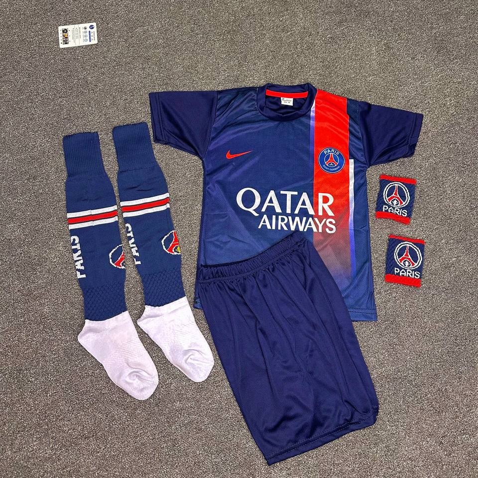 ست لباس ورزشی پاریس مدل امپاپه 2024