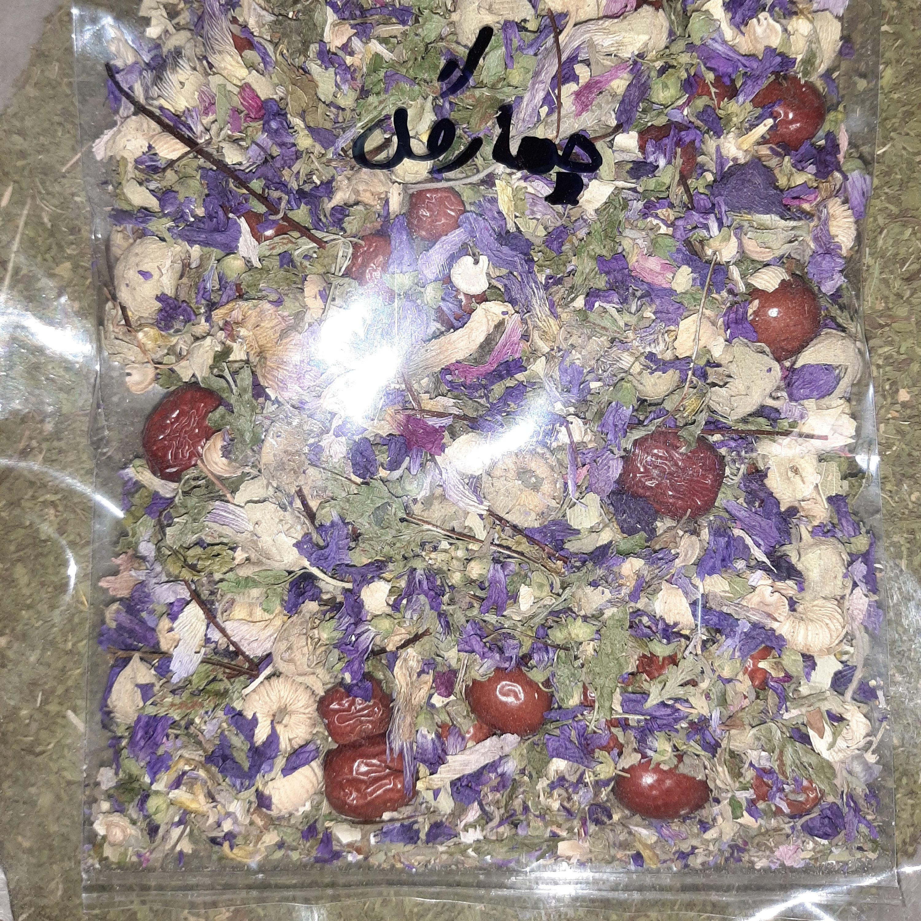 دمنوش چهار گل