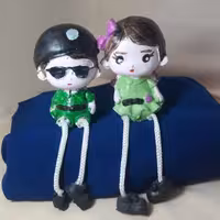 مجسمه تزئینی دختر و پسر با پای نخی بسیار زیبا