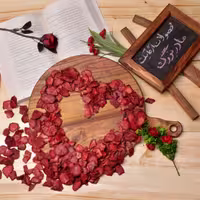توت فرنگی خشک (200 گرمی ) مادربزرگ