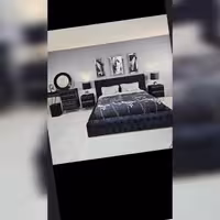 سرویس خواب
شامل تخت و دوعدد پاتختی و کفی فلزی. کنسول اینه. صندلی (هزینه ارسال با مشتری)