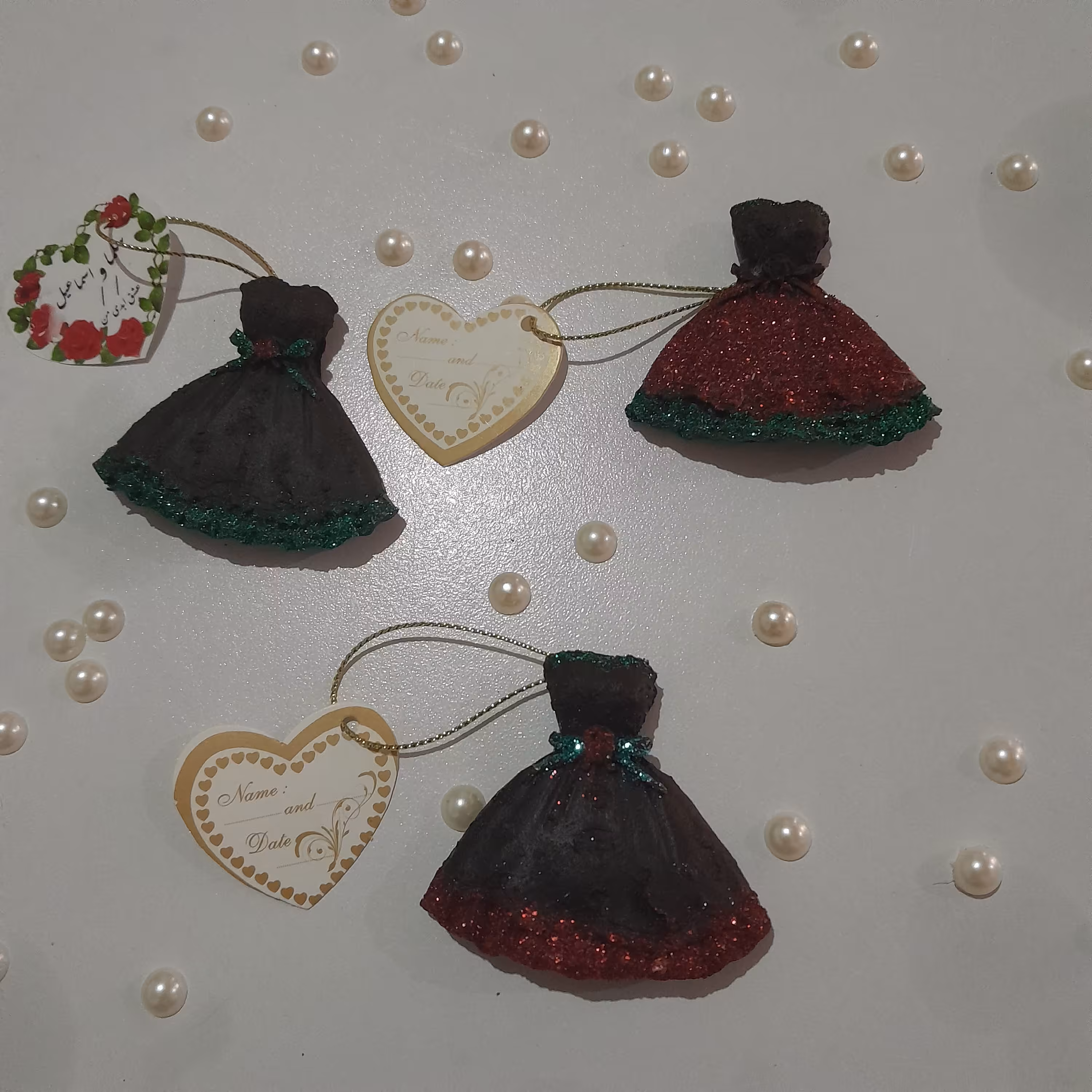 گیفت لباس عروس حنا