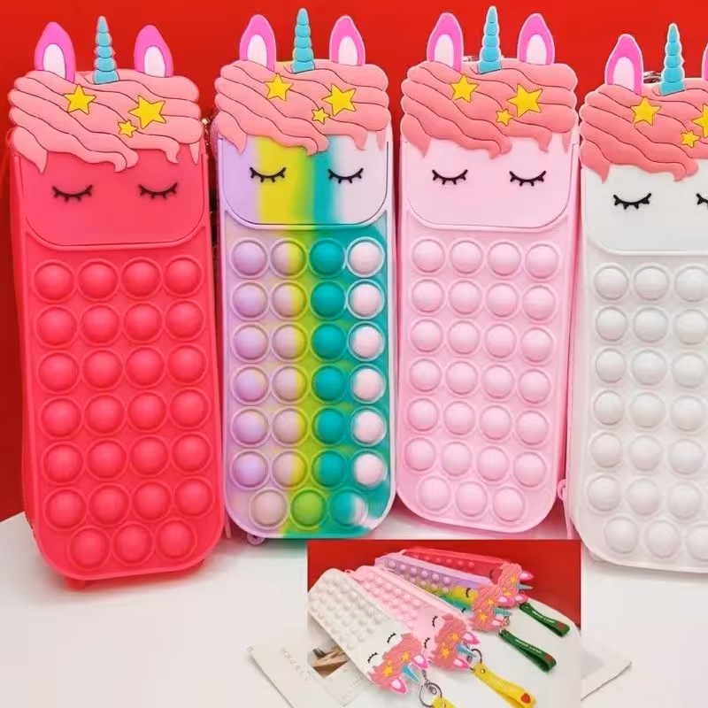 جامدادی پاپتی تک شاخ در رنگ متفاوت