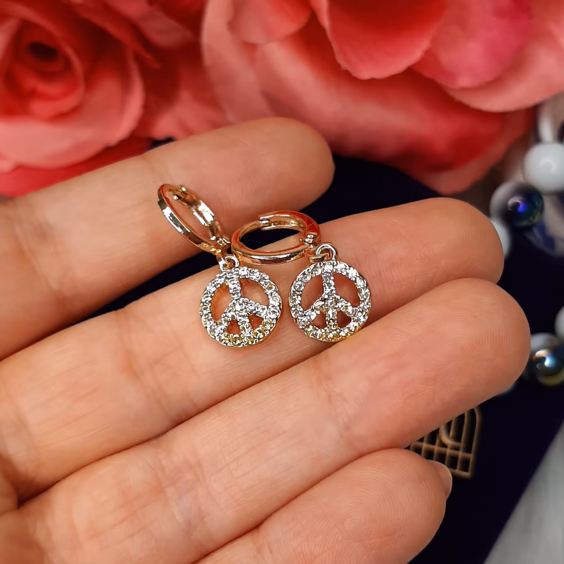 گوشواره طلایی کلیپسی کوچولو دخترانه بسیار زیبا و ناز