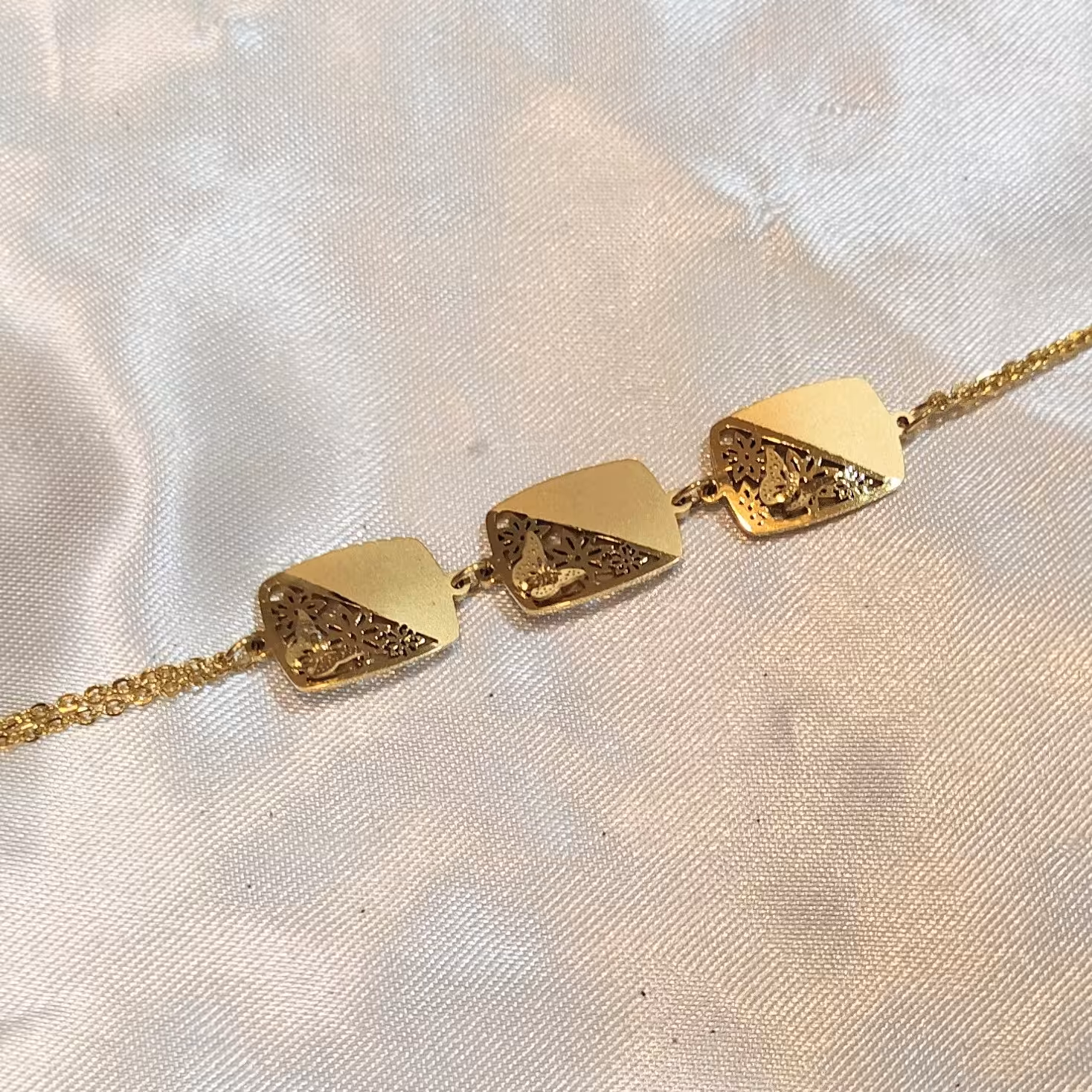 دستبند استیل در طرح های مختلف 