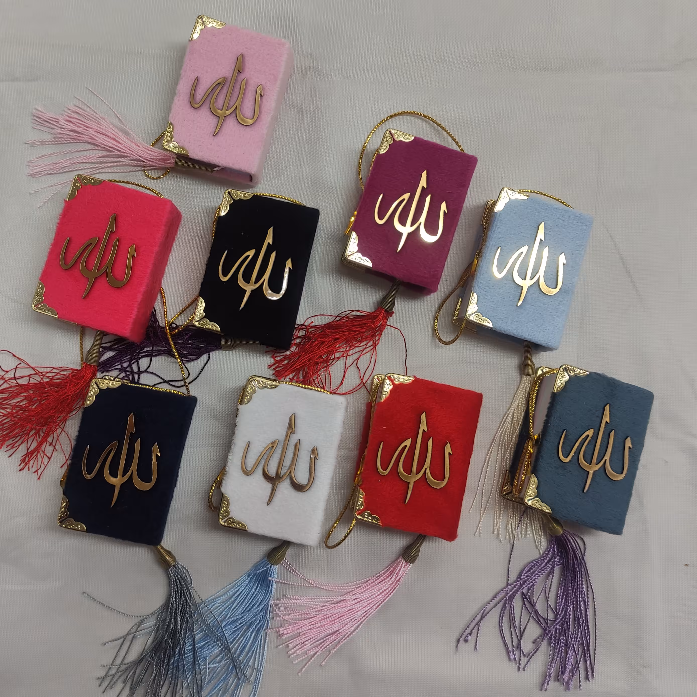 قرآن نیم لقمه ای ( جلد مخملی)