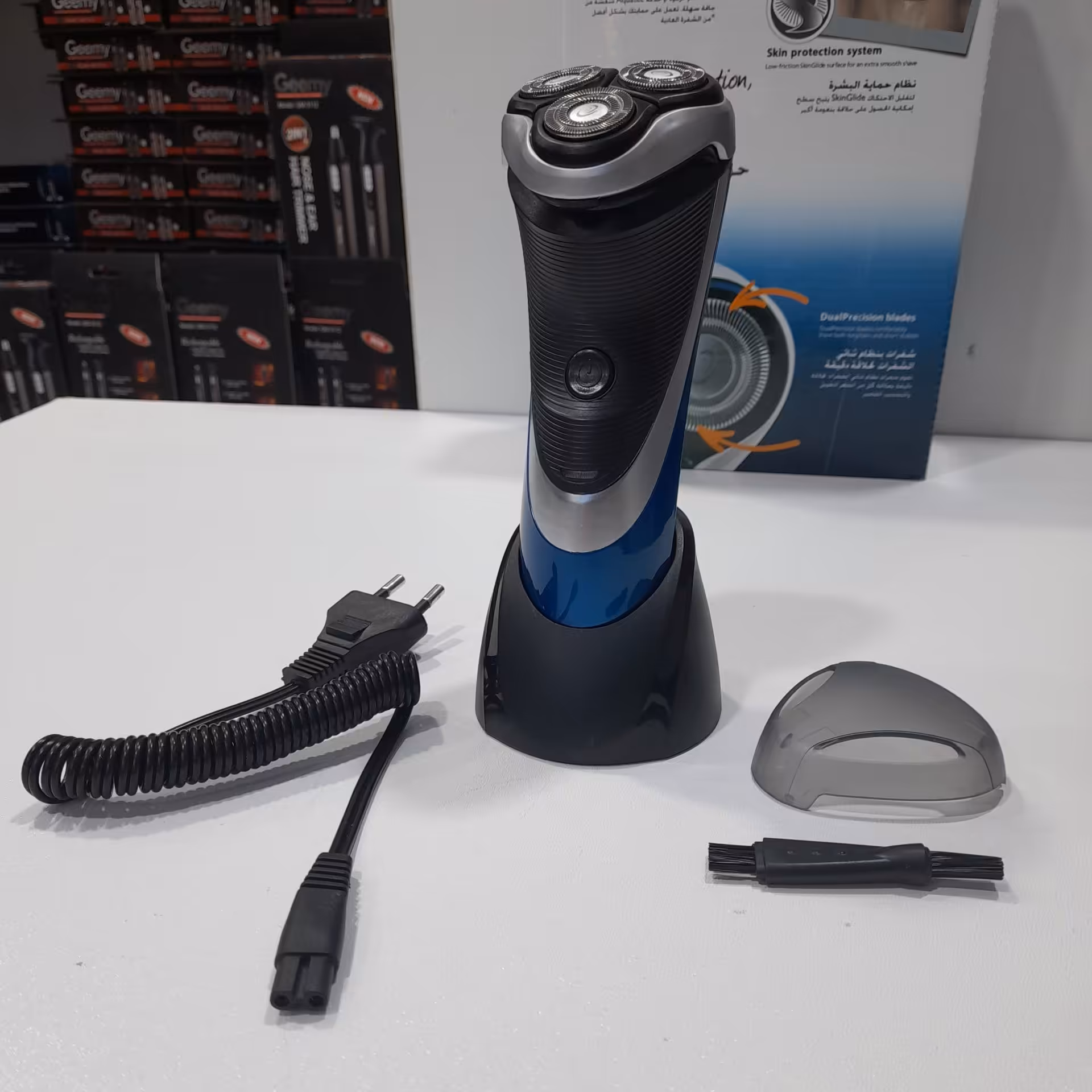 ماشین ریش تراش philipsمدل AT890