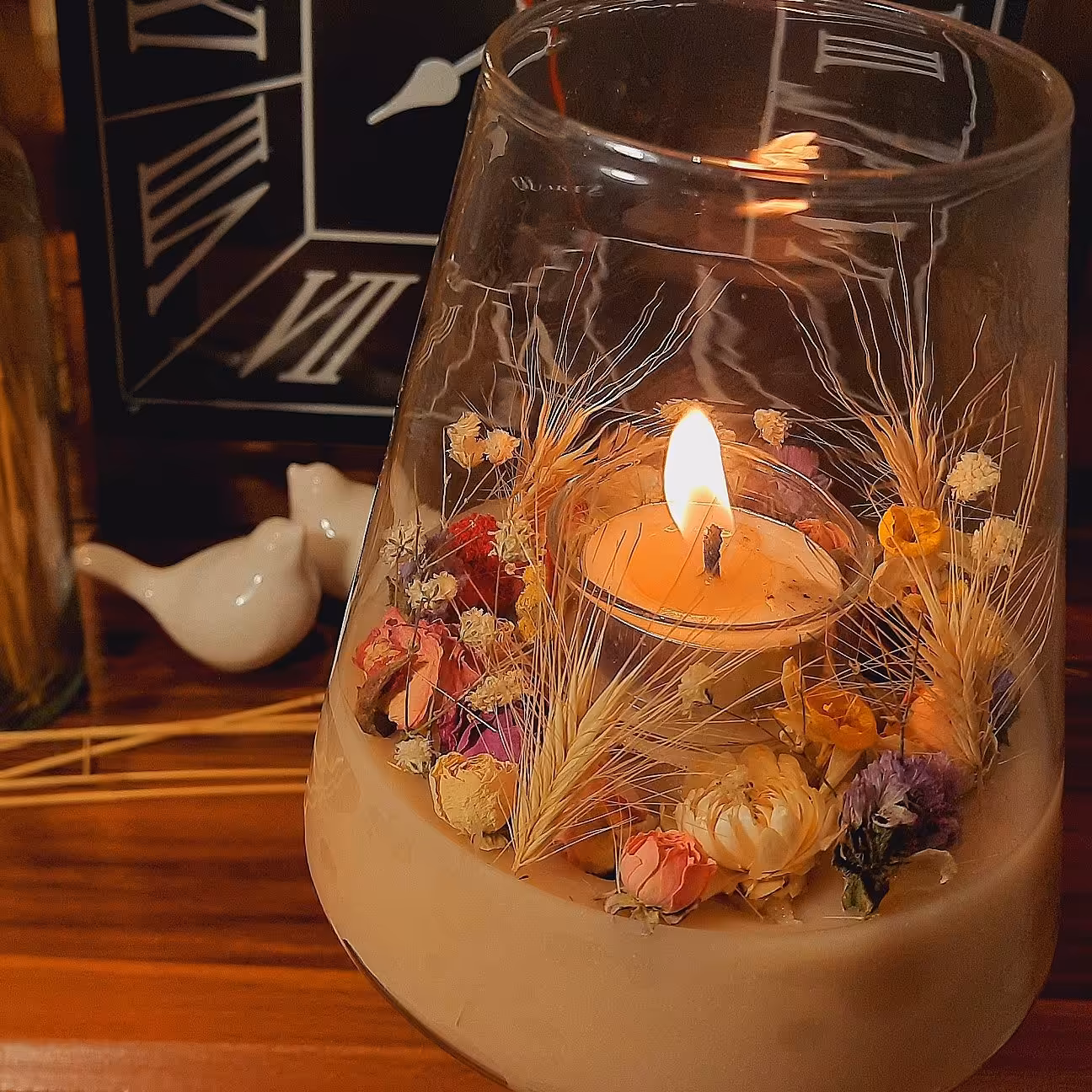 شمع گل خشک طبیعی شیشه پیرکس درب دار
