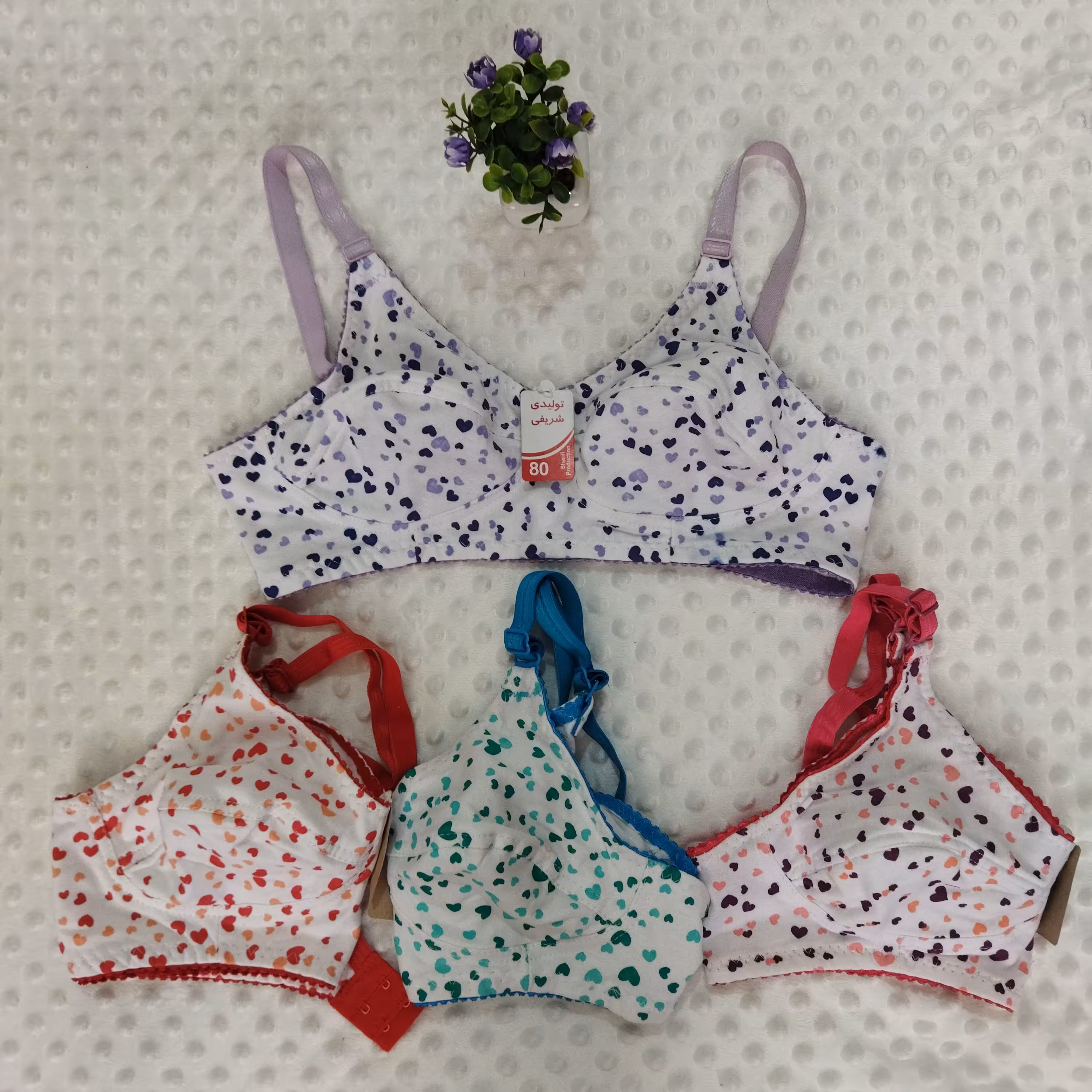 سوتین نخی دو لایه از سایز 70 تا 85 طرح قلبی