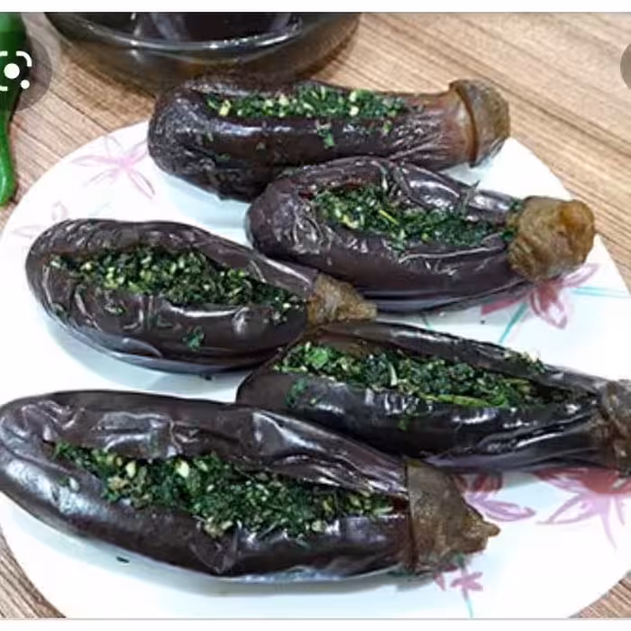 ترشی بادمجون شکم پر 4500گرمی