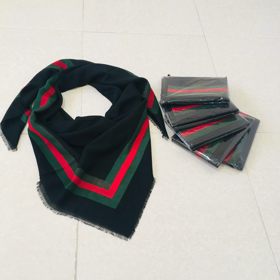 روسری قواره بزرگ