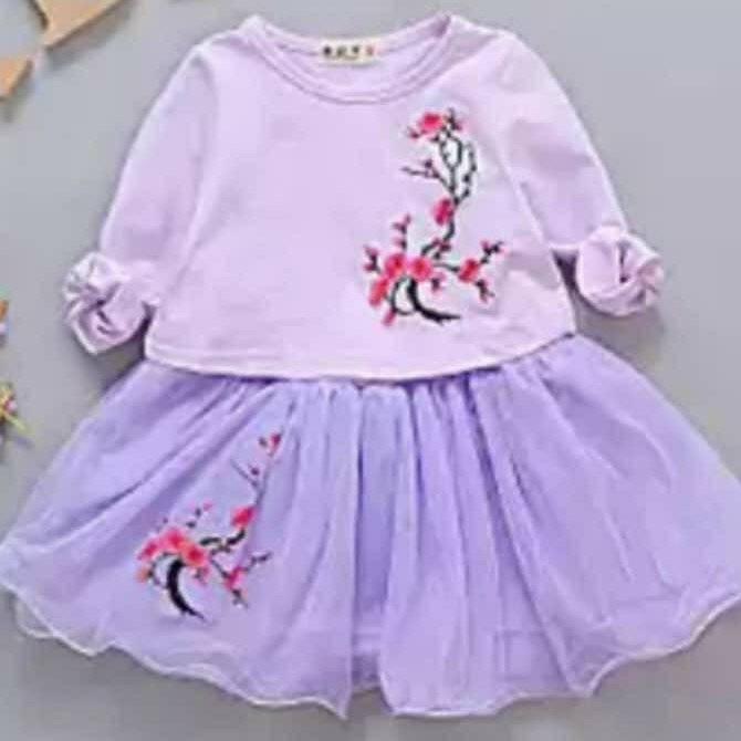 پیراهن عروسکی گلدوزی شده
