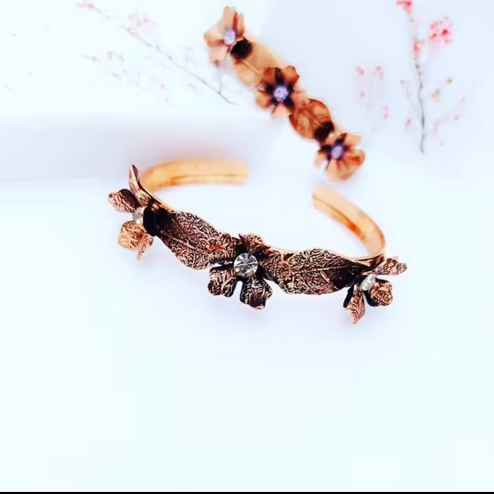 دستبند مسی طرح گل