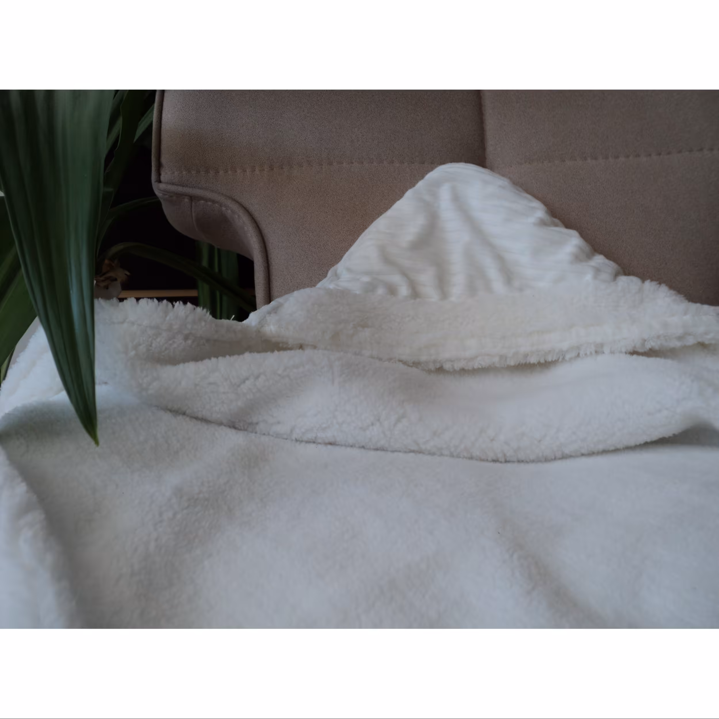 پتوی دورپیچ نوزاد طرح راه راه ریز کد 2 سایز 70x80 سانتی متر