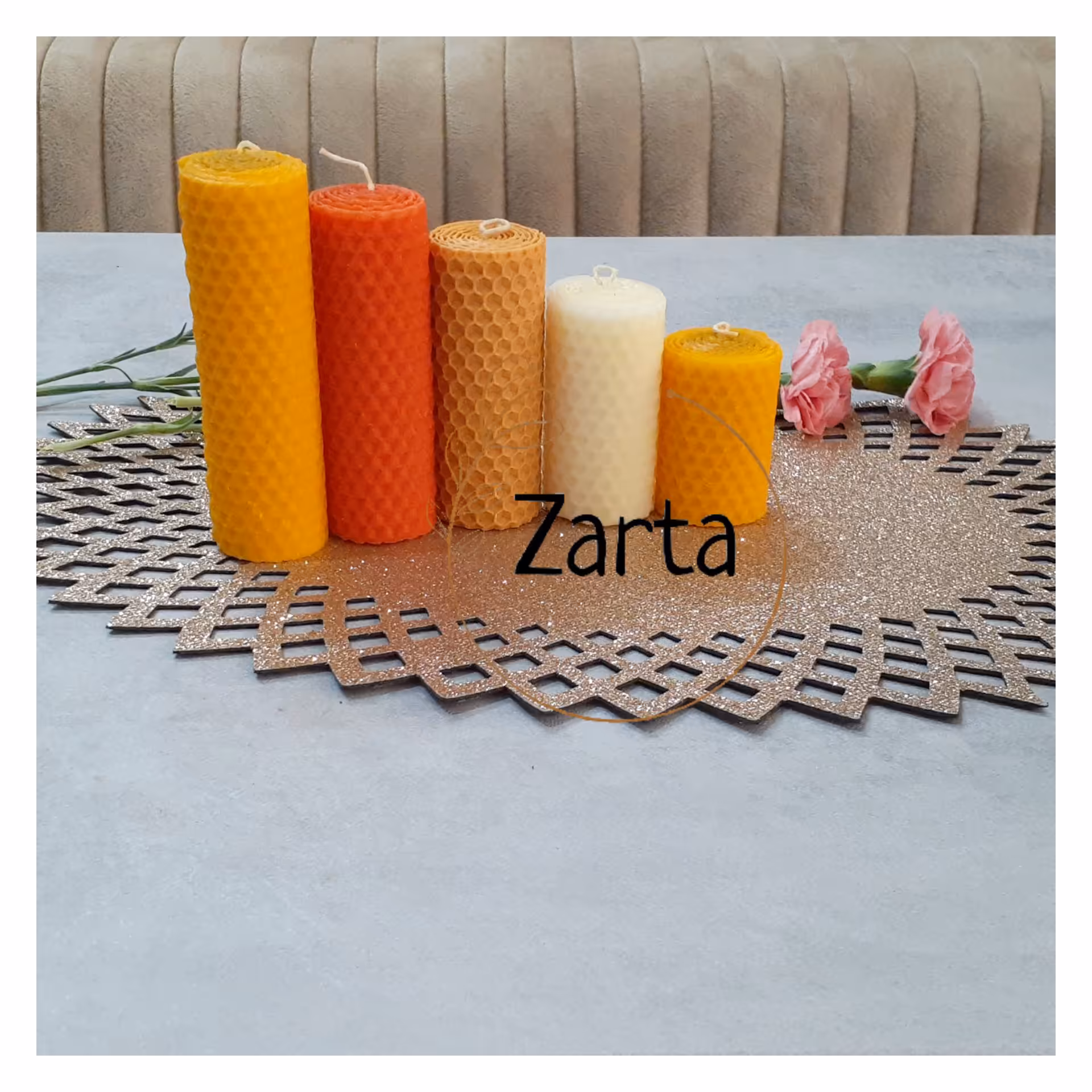 شمع موم عسلی ست 5 عددی، در طیف رنگی زیبا 