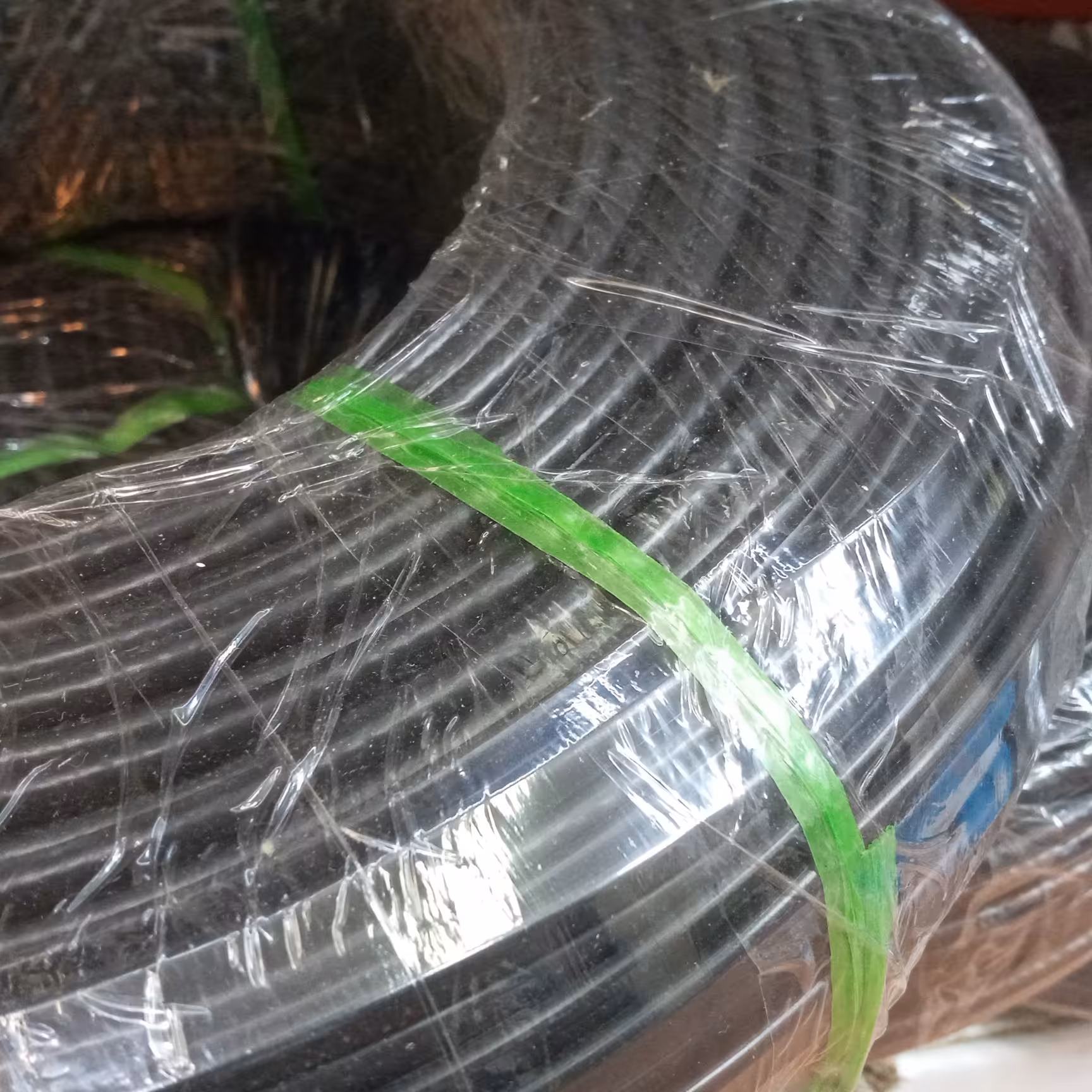 کابل ترکیبی برق و تصویر 7 دهم  100 متری برق معمولی جهت استفاده در دوربین مداربسته Ahd و آنالوگ تا فاصله حدود 70 متر