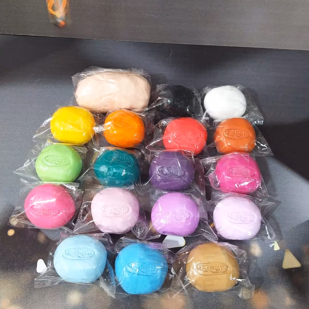 خمیر ایتالیایی پک 18رنگ 1 کیلو هوا خشک 