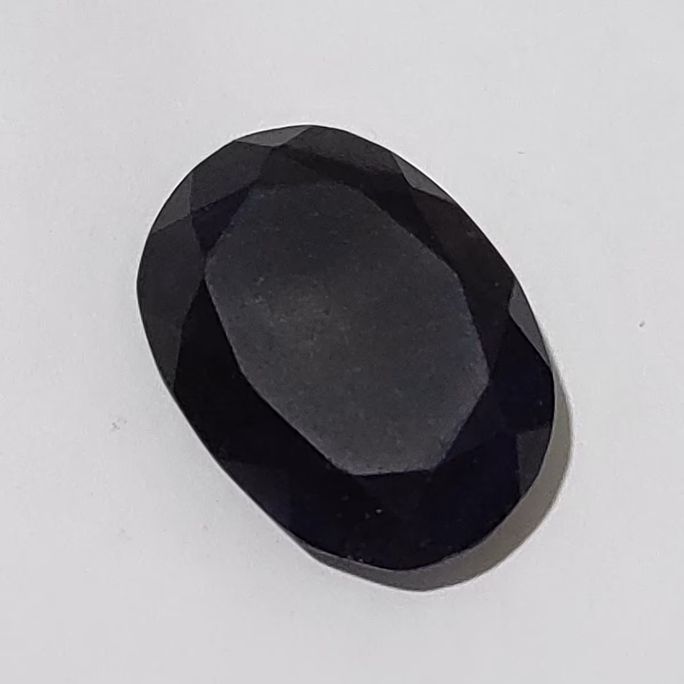  یاقوت کبود تراش جواهری 20.20 قیراط  درشت و کلکسیونی 