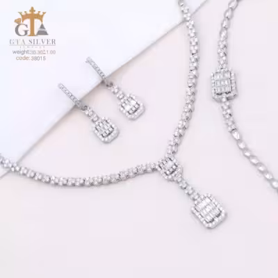 سرویس نقره مدل امرالدکات ظریف و آویز دار عیار 925 کد 38015