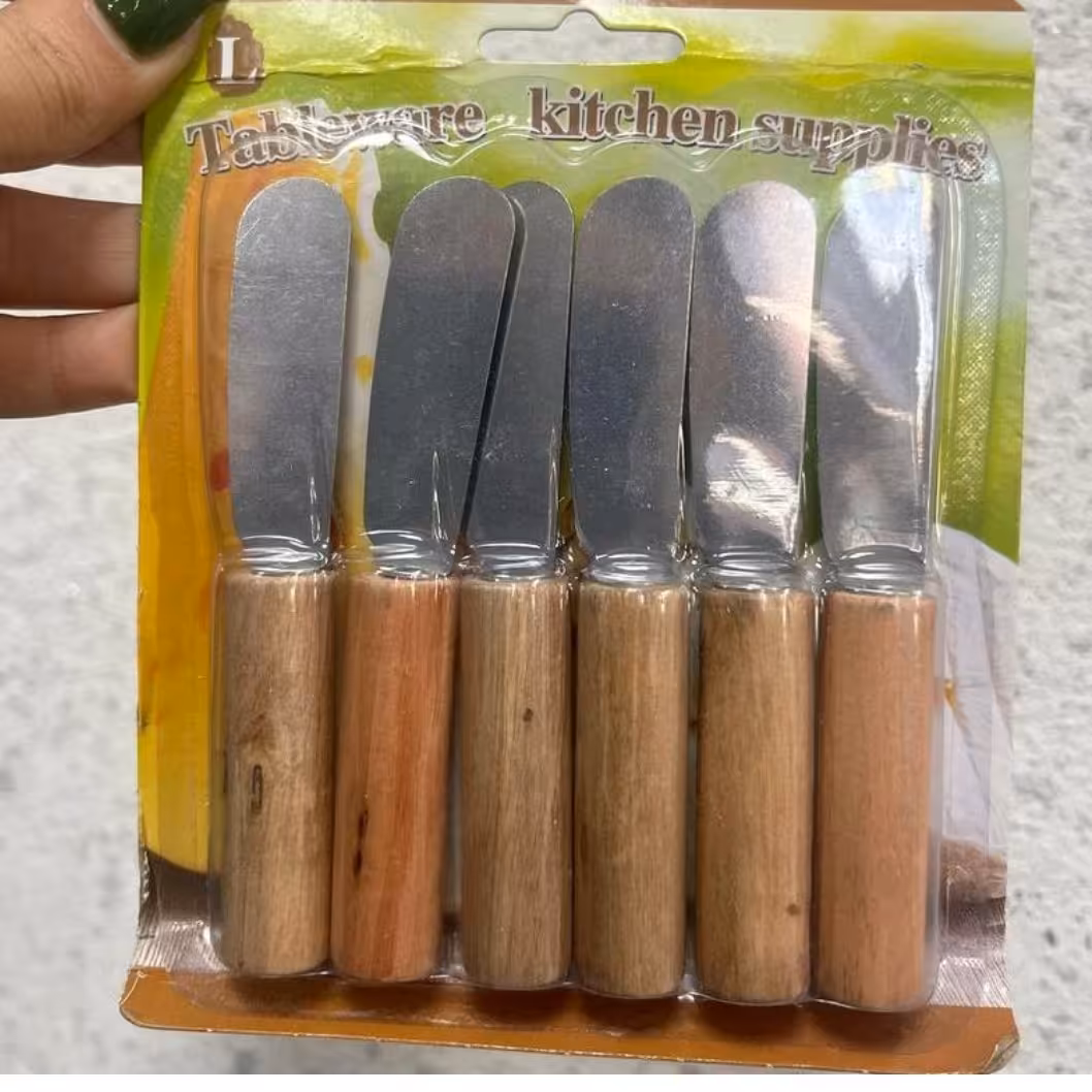 کاردپنیردسته چوبی