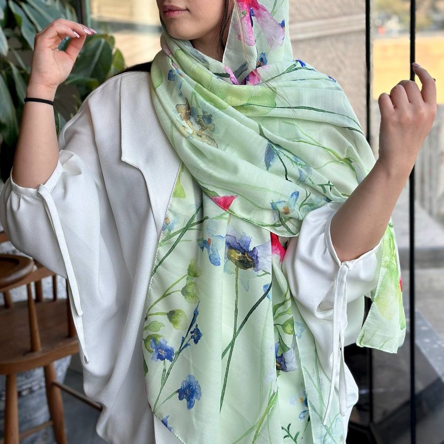 شال رنگ سبز طرح گلدار زیبا و شیک با ارسال رایگان کد r468
