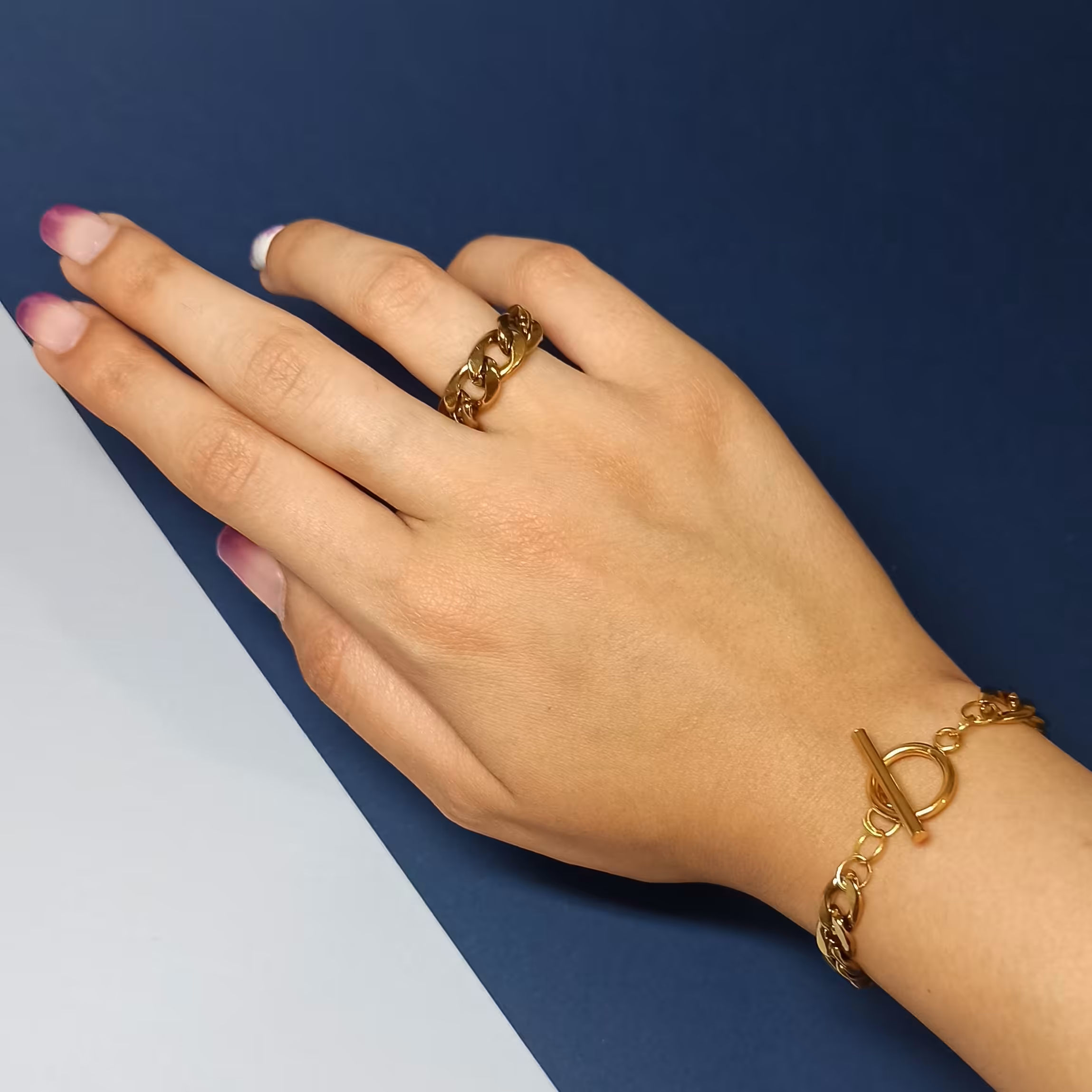 دستبند وانگشتر کارتیر