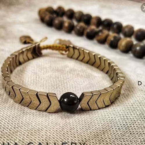 دستبندحدیدطلایی