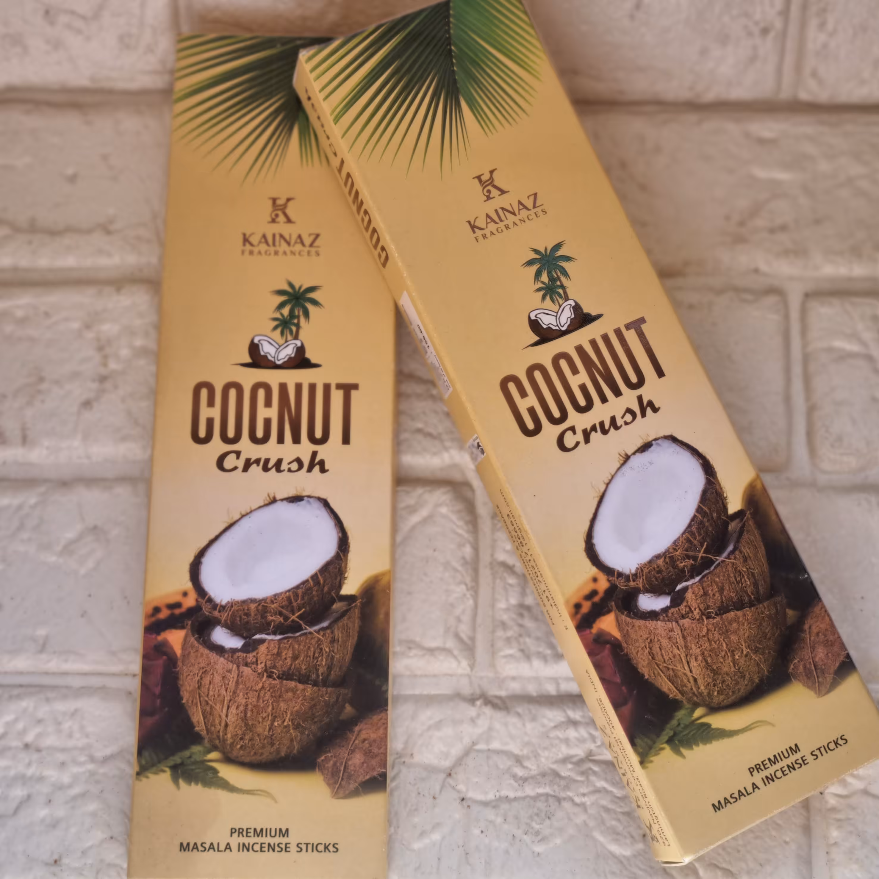 عود دستساز هندی نارگیل برند کیناز 50گرمی  حدودا 30 شاخه  رایحه گرم و واقعی نارگیل 