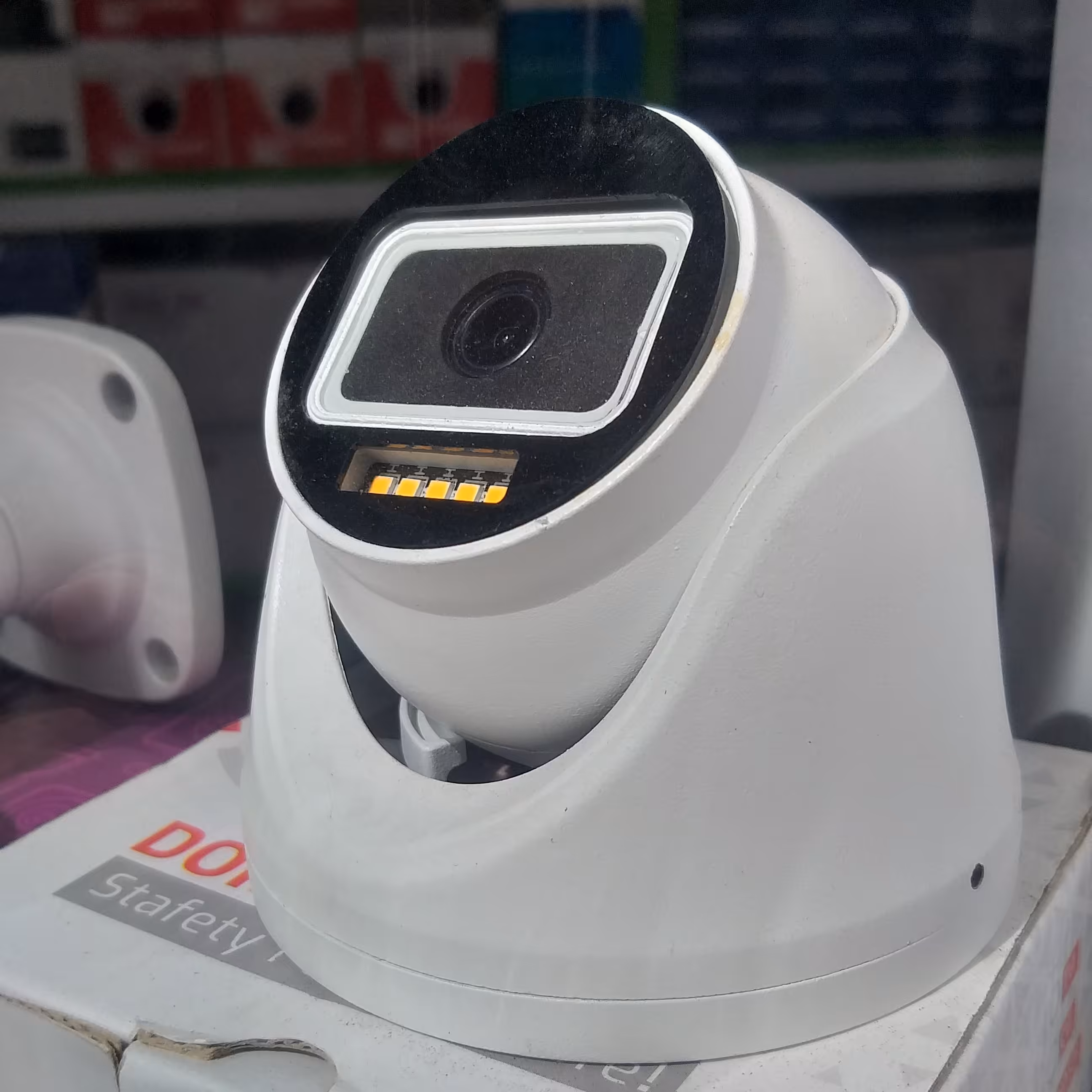 دوربین دام فلزی وارم لایت (دید درشب رنگی)