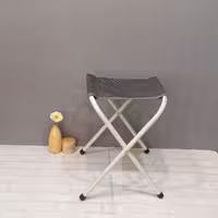 صندلی سفری تاشو برزنتی صندلی مسافرتی  سبک و حمل آسان باکیفیت در سه رنگبندی 