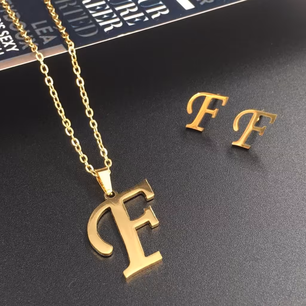 نیم ست حرفF رنگ ثابت