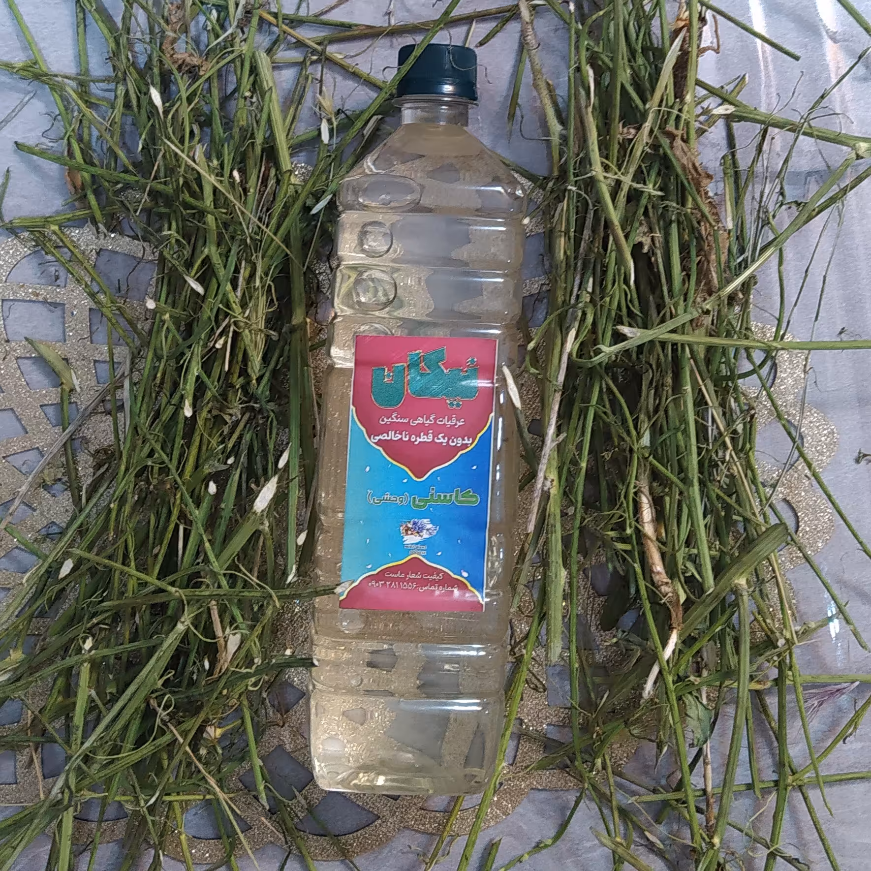 عرق  کاسنی(سنگین) یک لیتری