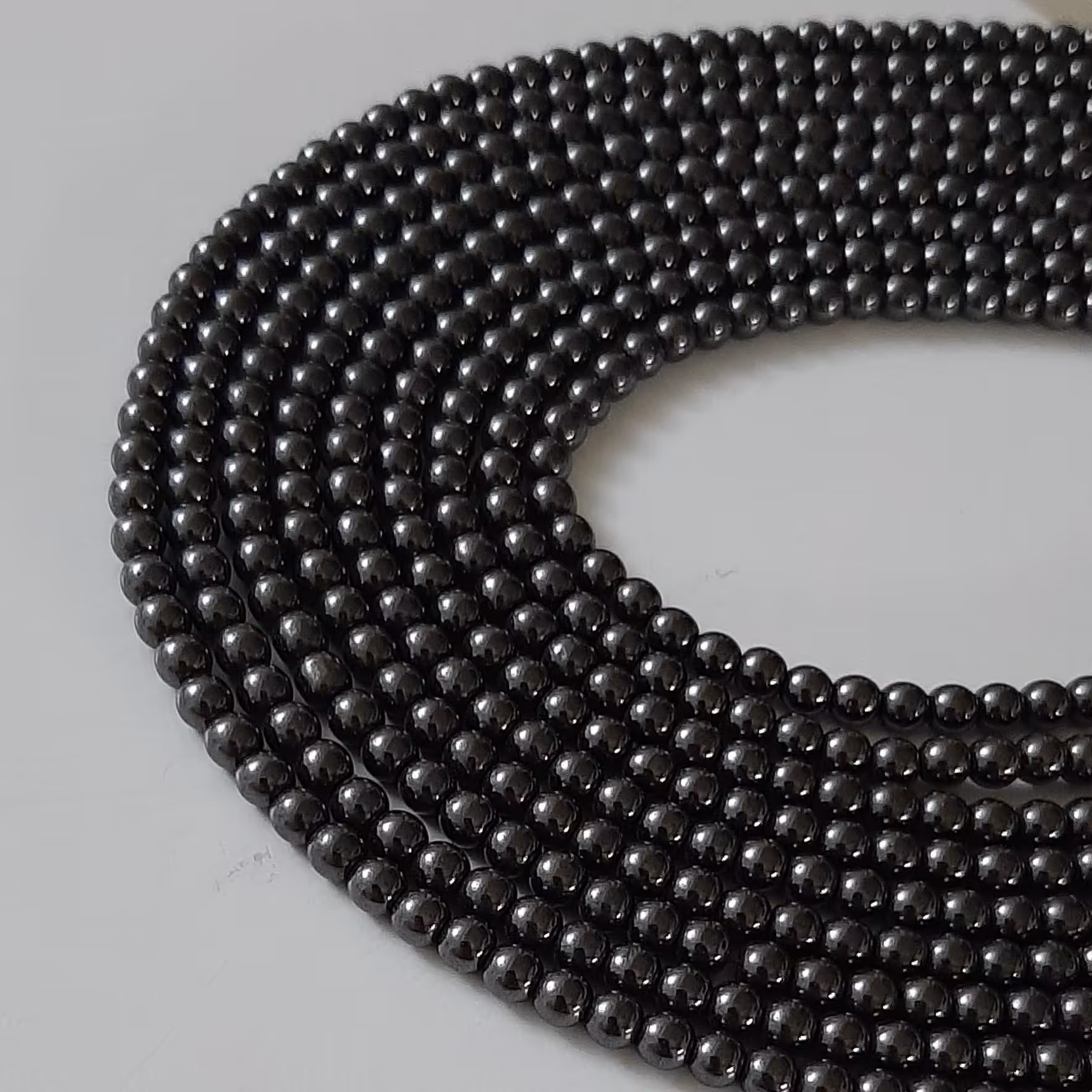 سنگ حدید دودی سایز 4(فروش بصورت ریسه ای)