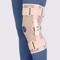 زانوبند مفصل دار نئوپرن مدل طب و صنعت کد 45120  با مفصل چند محوره پلی کربنات در سایزهای مختلف 
