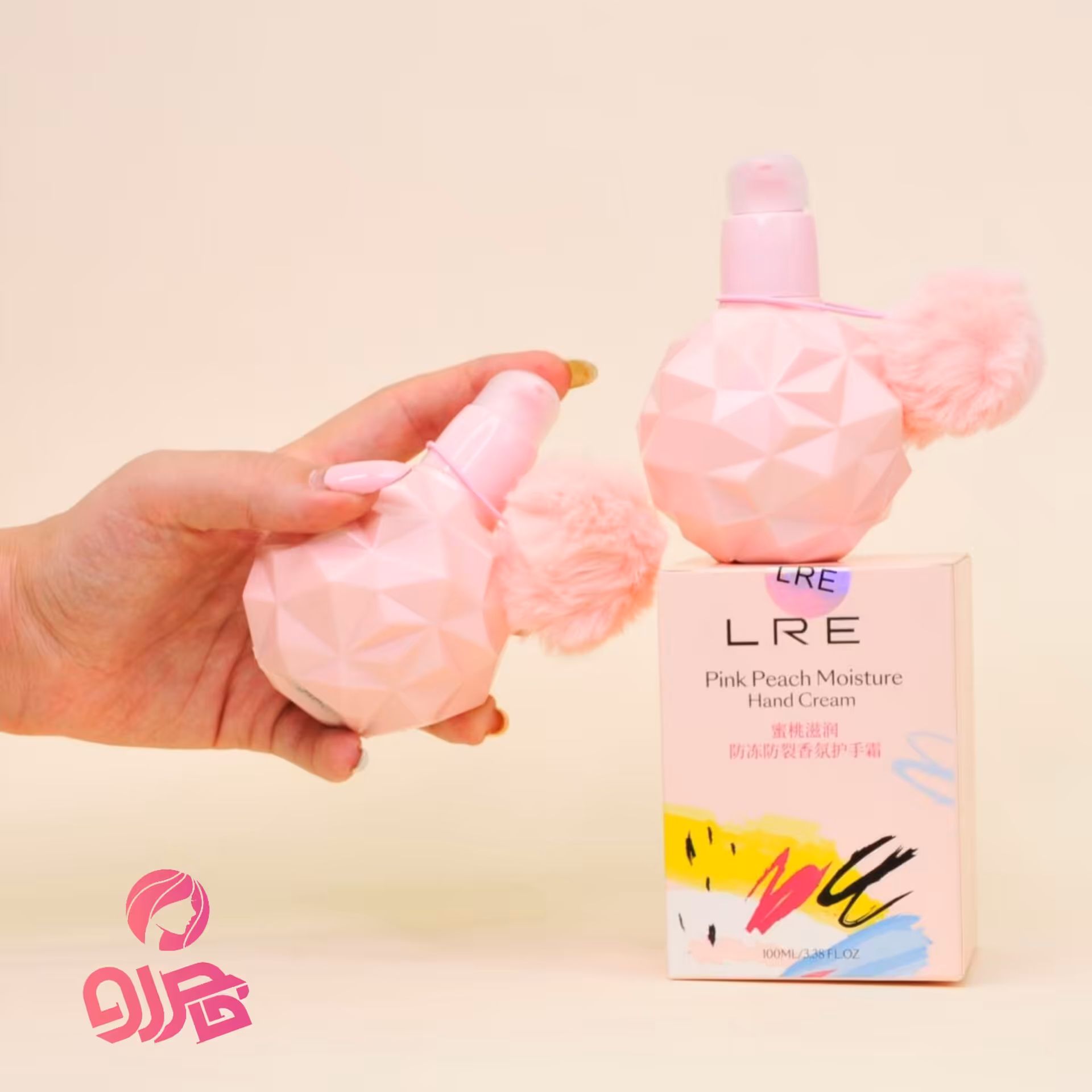 کرم دست مرطوب کننده  آبرسان  هلوالماسی 100 میل  