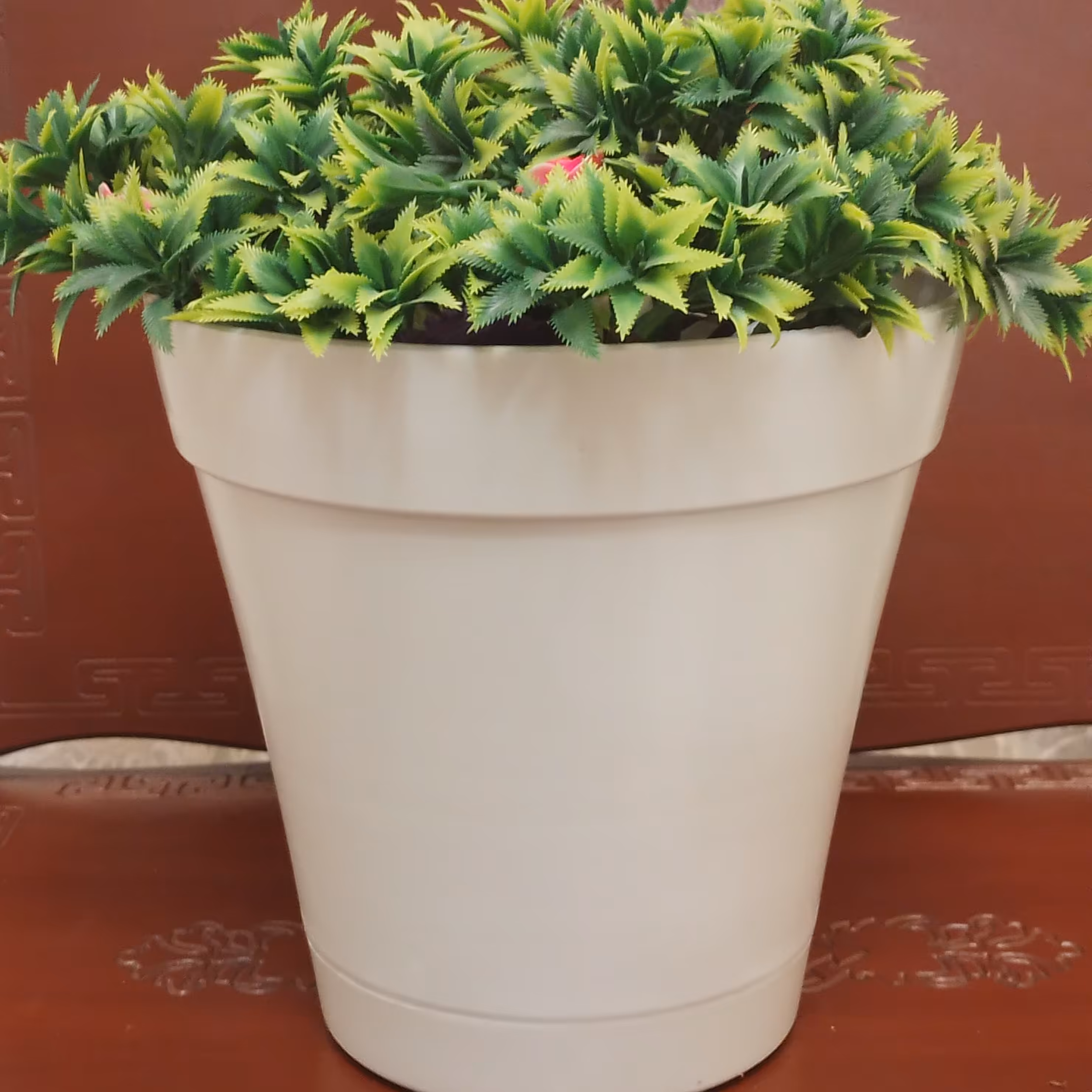 گلدان ایلا طوسی