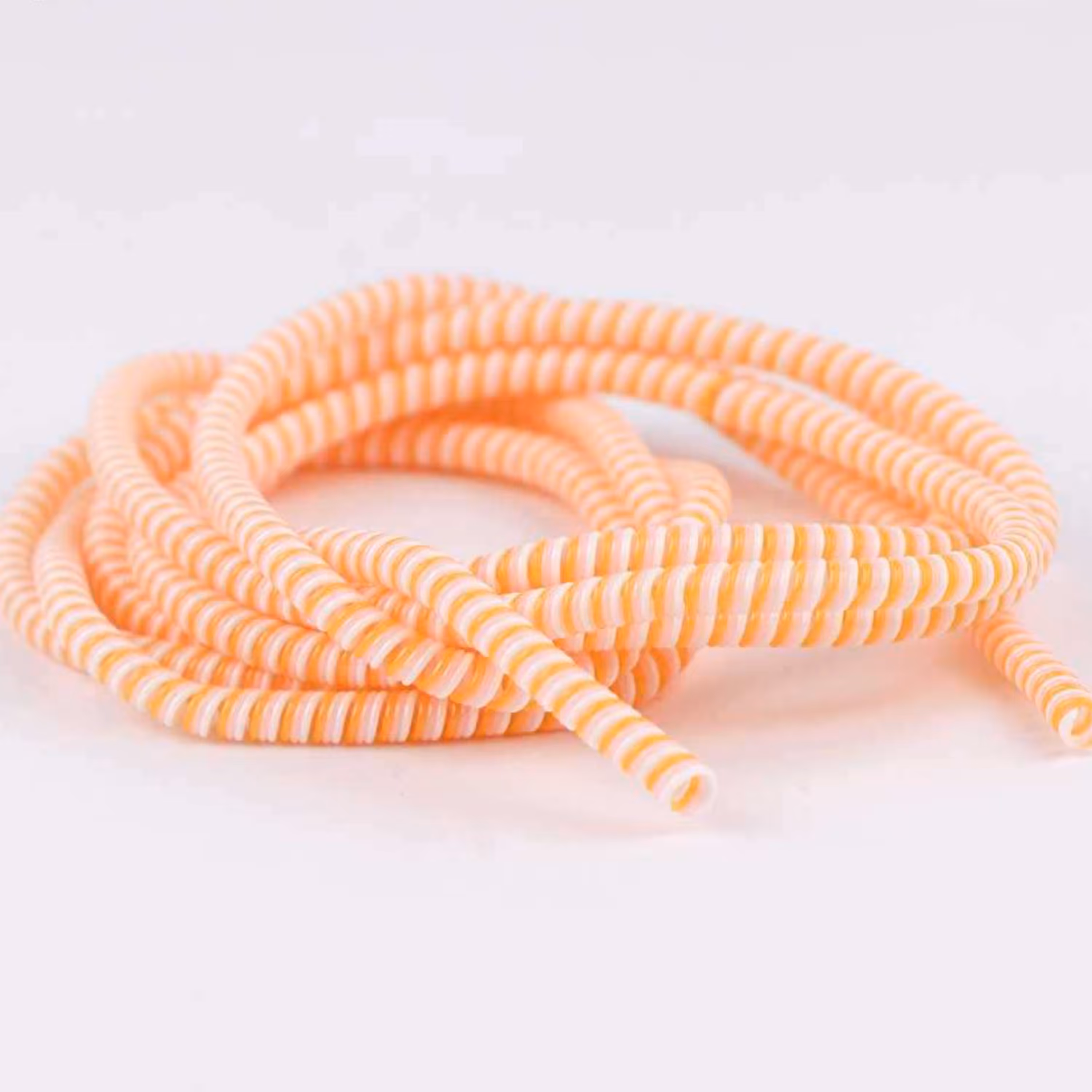 محافظ کابل و هندزفری مدل clk در رنگ بندی مختلف مسترکلیک