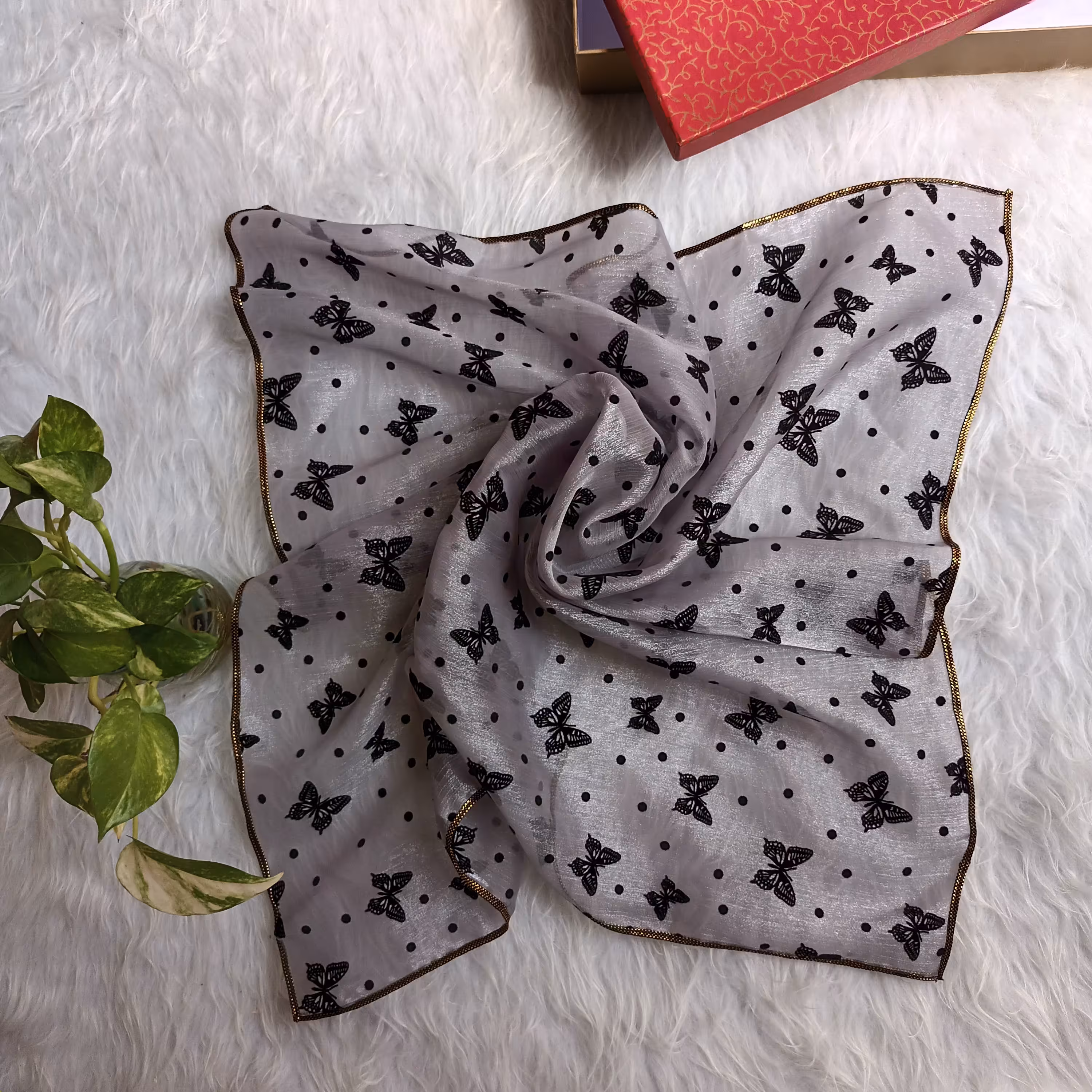 مینی اسکارف مزونی گان دوزی شده