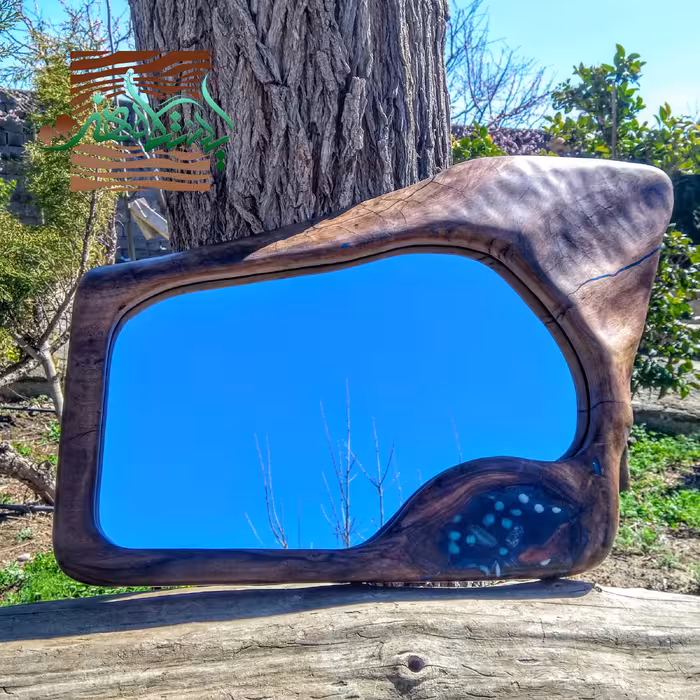 آیینه روستیک چوب گردو و رزین کد IH -097