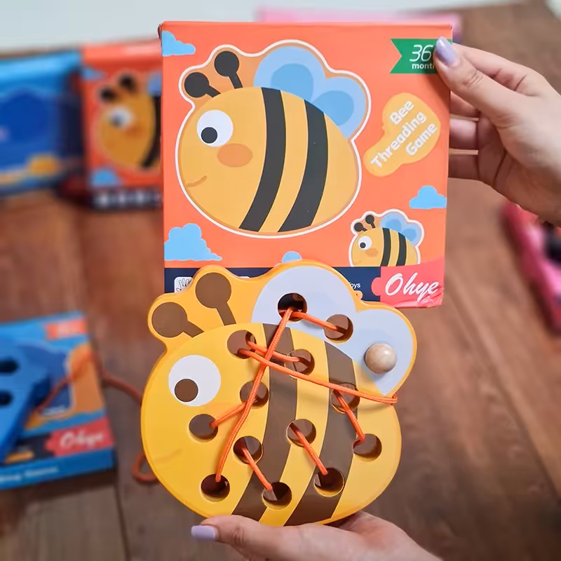 اسباب بازی دوخت چوبی طرح زنبور کد OHYE8678