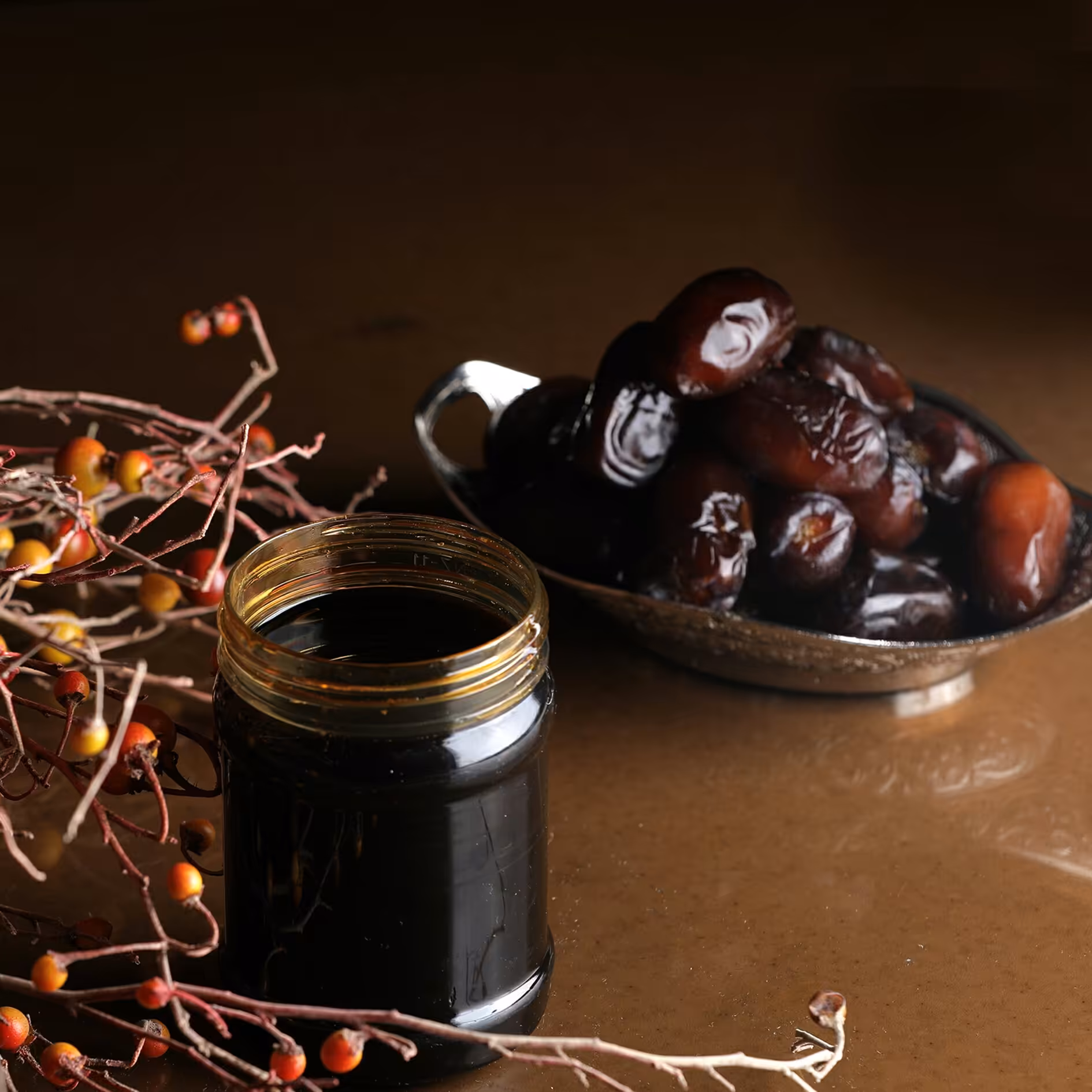 شیره  سیاه انگور ملایر بدون گلوکز و شکر نیم کیلویی