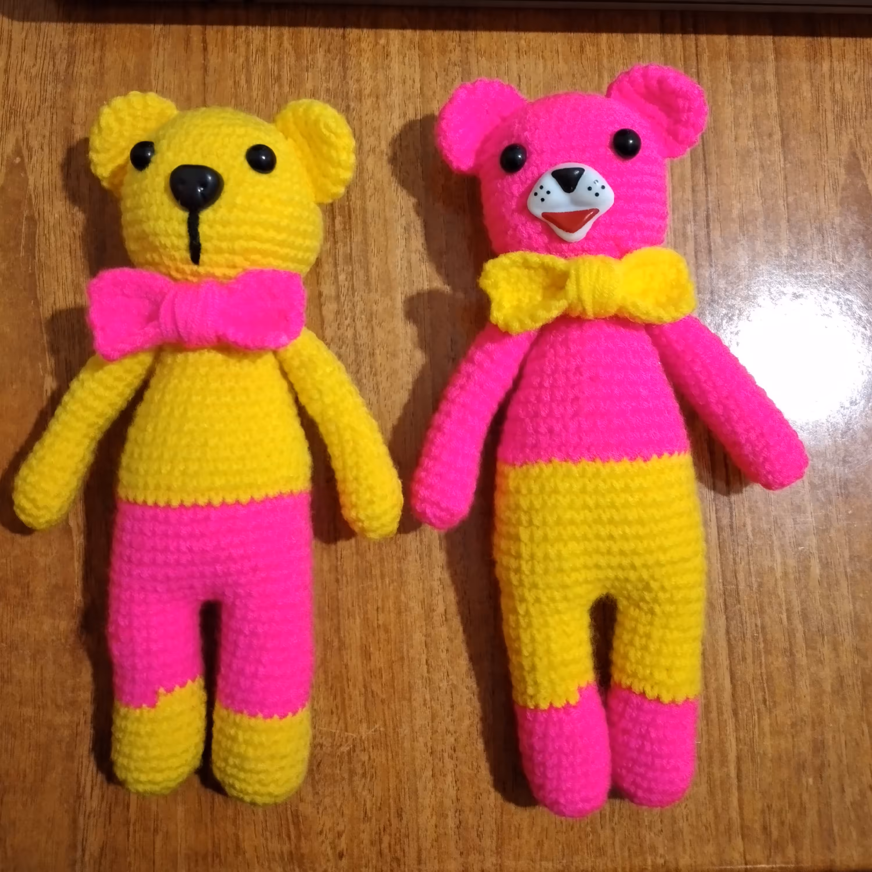 2 عدد عروسک بافتنی  خرس تدی  23 سانتی 