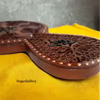 آینه دستی معرق چرم 18 سانتی