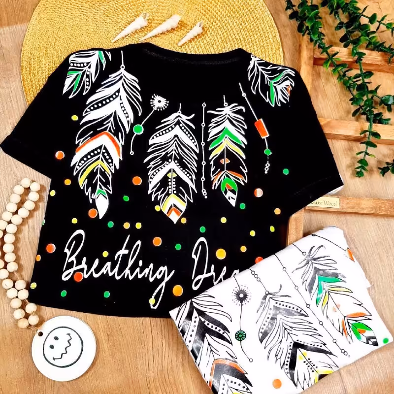 کراپ مشکی طرح برگ با کیفیت عالی و تنخور زیبا جنس پنبه 