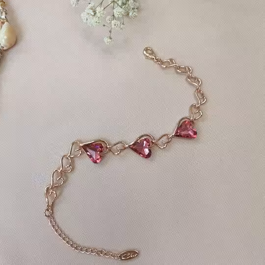 دستبند قلب صورتی کلیو – کد ACLVG186970H002 - بدلیجات 
